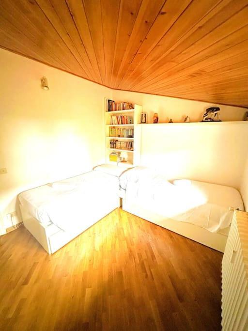 4 Minuti Dalla Stazione Loft Moderno Понтасиеве Екстериор снимка
